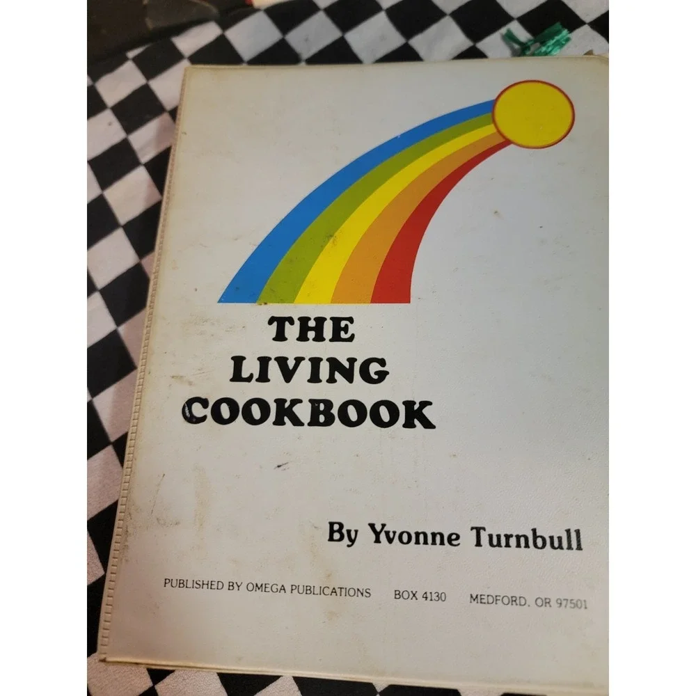 Vintage Cookbook Lot of 3 Community Recipes Diabetic Slow Cooker Binder